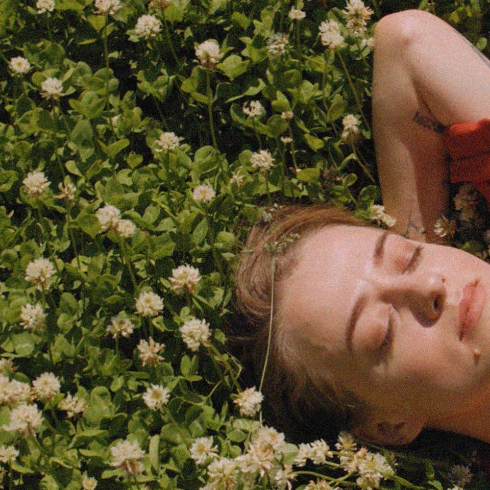 Lentekriebels: waarom de lentezon goed is voor je lichaam én geest