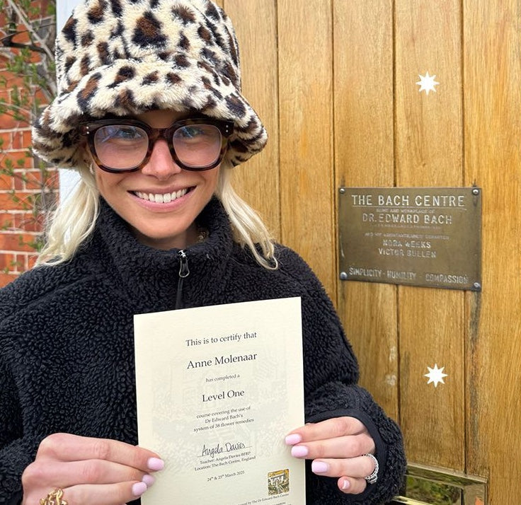 Influencer Annekee de Ligt deelt haar liefde voor Bach Bloesems